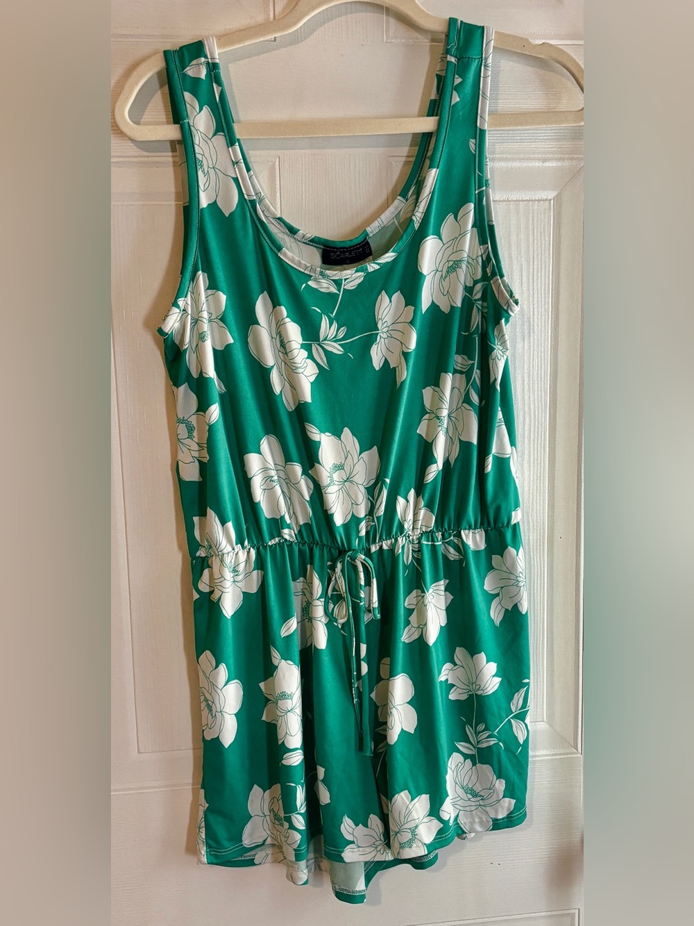 Scarlett Green Floral Romper Size L Sleeveless Drawstring Waist